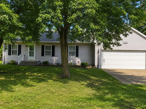 113 S Thompson St, Melvin, IL 60952