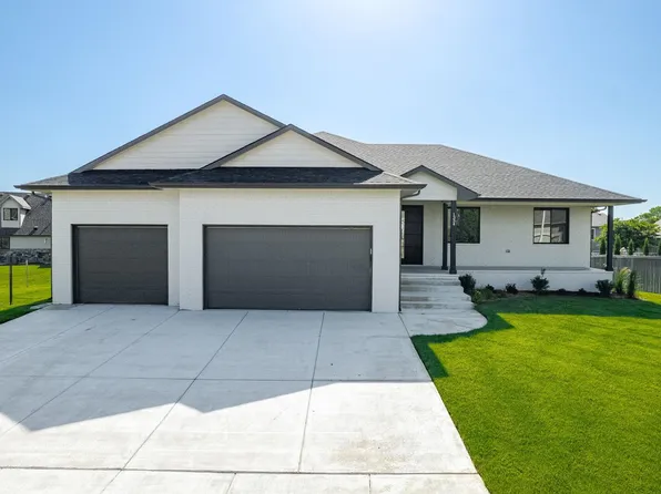 1334 N Shadow Rock Dr, Andover, KS 67002