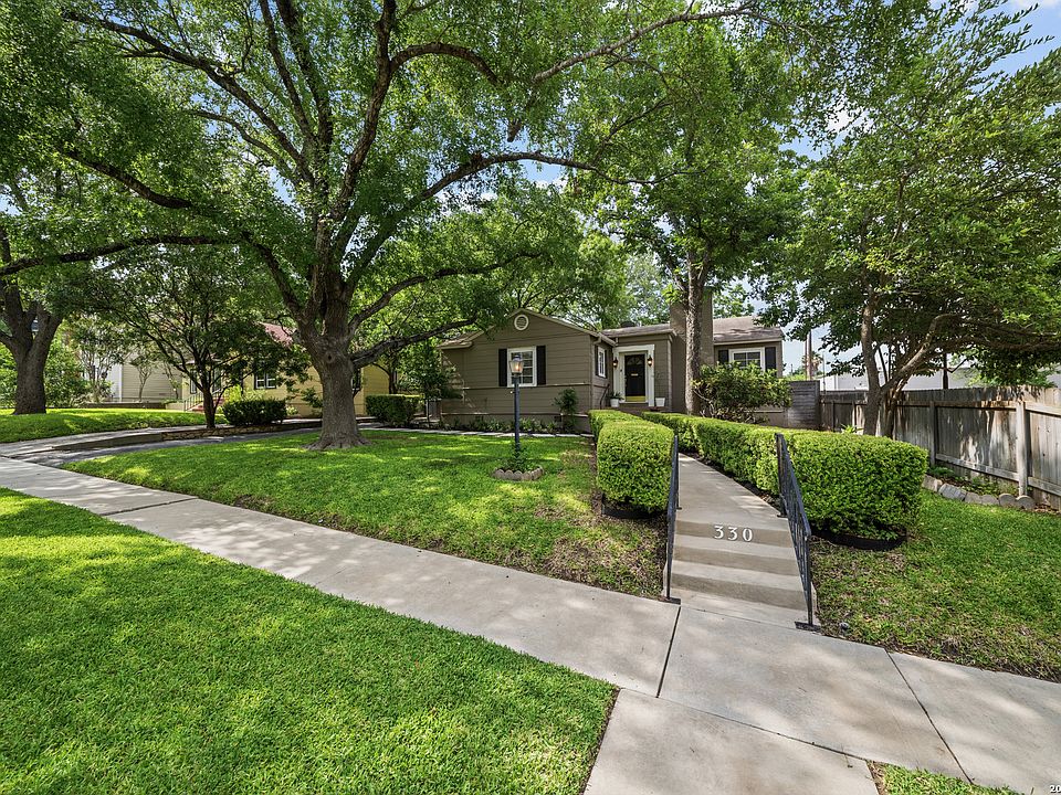 1st image of 330 W AGARITA AVE