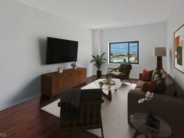 1 Carriage City Plz APT 1203, Rahway, NJ 07065