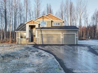 10775 E Meadowlark Cir, Palmer, AK 99645