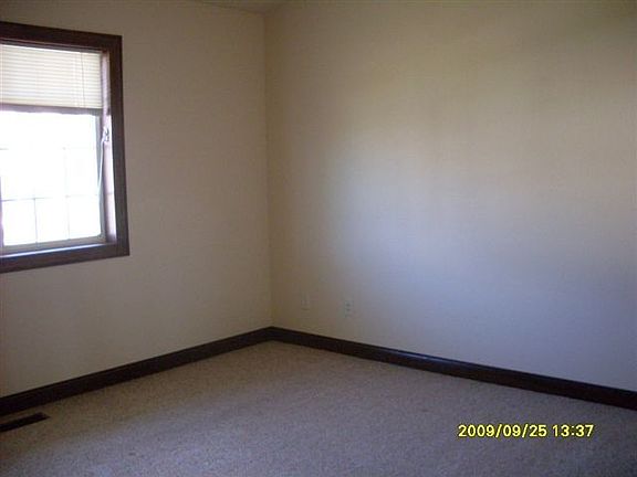5th image of 4722 Patricia St