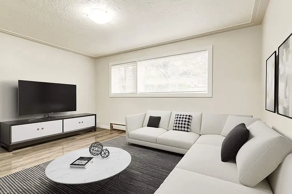 Phelips Apartments — Photo 3