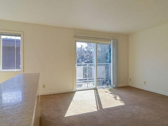 4th image of 625-649 E 16th Ave #7