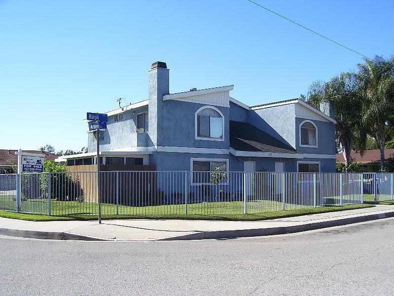 2nd image of 10336 Ralph St