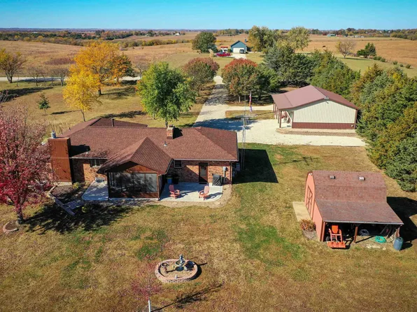 7850 SW Indian Hills Rd, Auburn, KS 66402