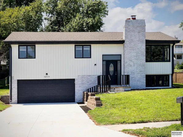 12111 Miami St, Omaha, NE 68164
