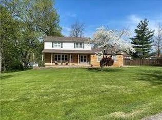 291 Crescent Dr, Decatur, IL 62526