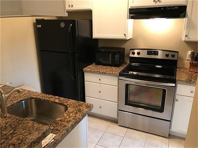 1st image of 17401 Red Oak Dr APT 98