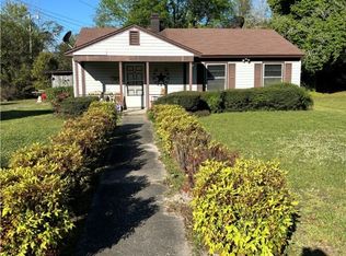 1129 Pine St, Laurinburg, NC 28352