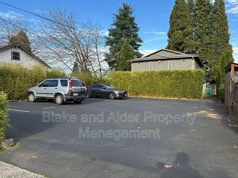 4103 NE Killingsworth St — Photo 14