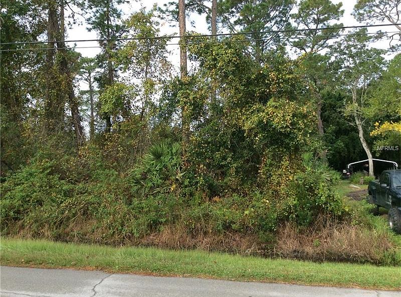 2nd image of 1660 3rd Ave