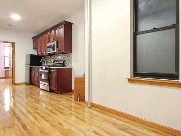 2nd image of 95 Pitt St #I