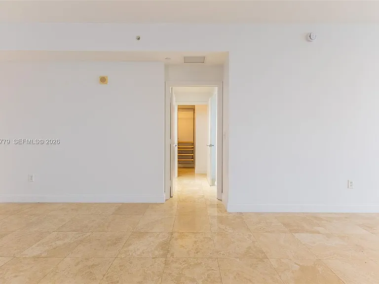 3330 NE 190th St #1112 — Photo 22