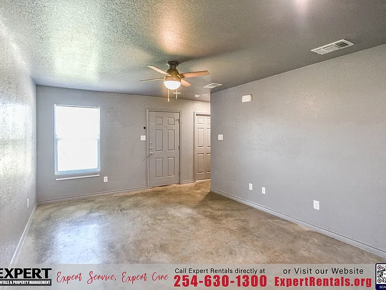 2816 Leroy Cir #B — Photo 6