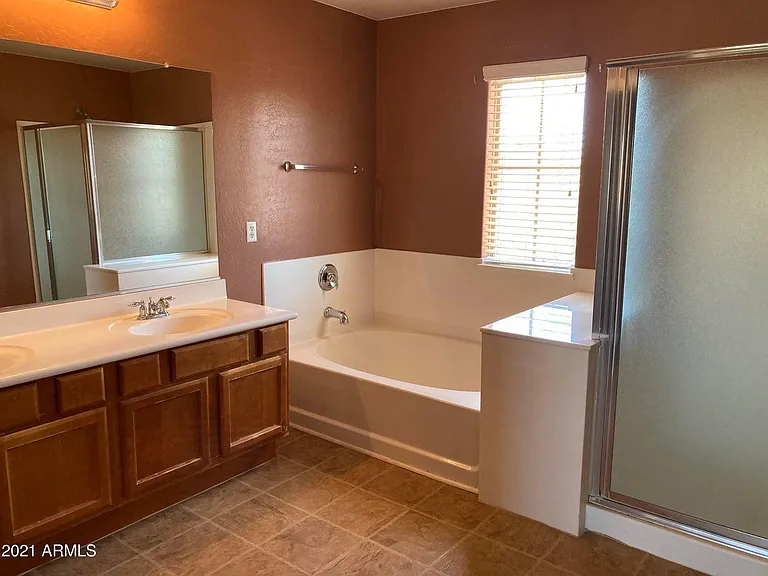 4957 S Stonecreek Blvd — Photo 14