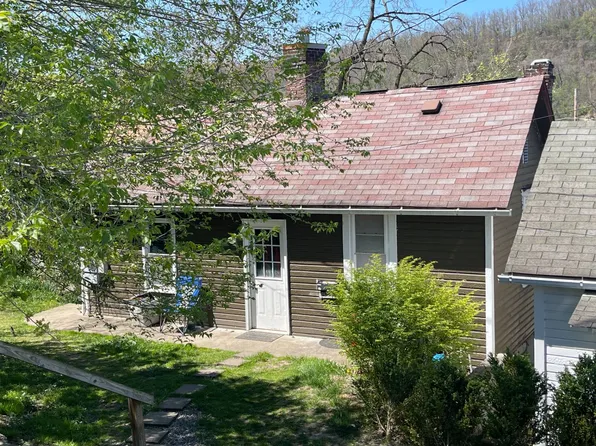 126 Prairie Ave, Morgantown, WV 26501
