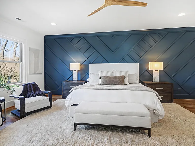 2852 Dorchester Pl — Photo 22