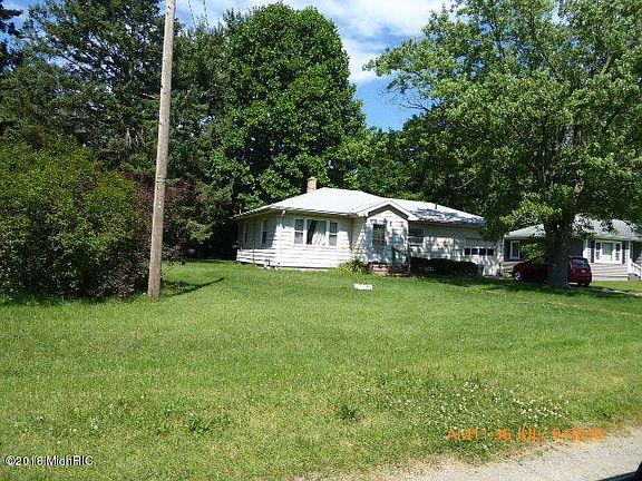 2nd image of 738 Dixie Dr
