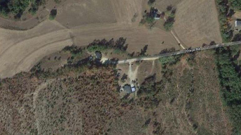 2nd image of 415 Dixon Trl