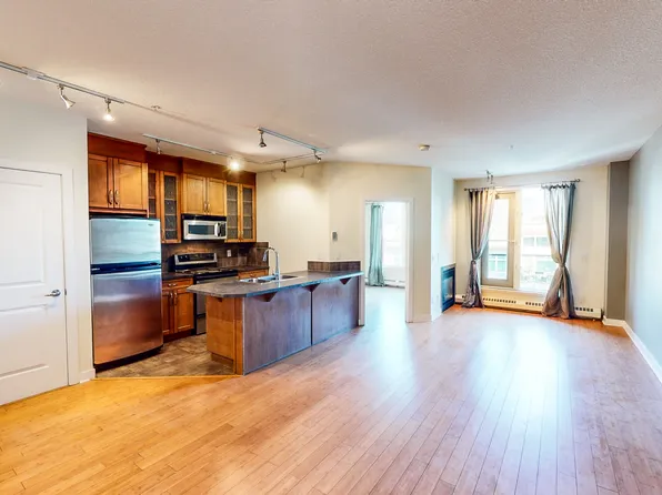 328 21st Ave SW, Calgary, AB