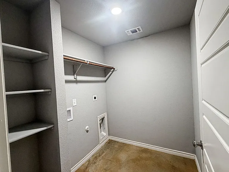 1459 Dryden Ave — Photo 12