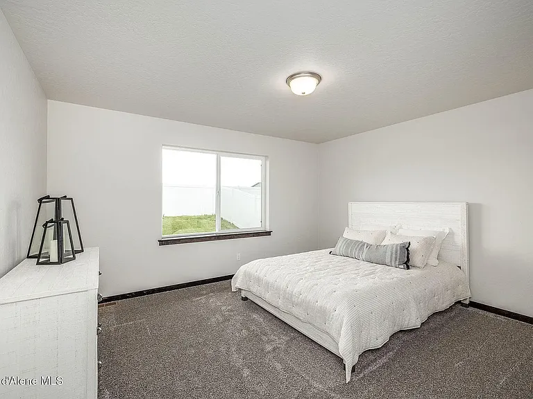 6407 W Bowmore Ln — Photo 11