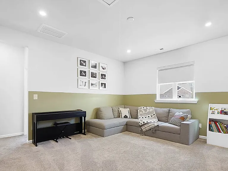 5108 Kinsbridge Dr — Photo 6