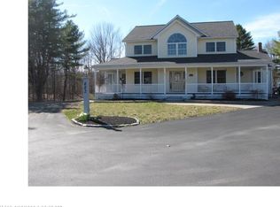 682 Riverside Dr, Augusta, ME 04330