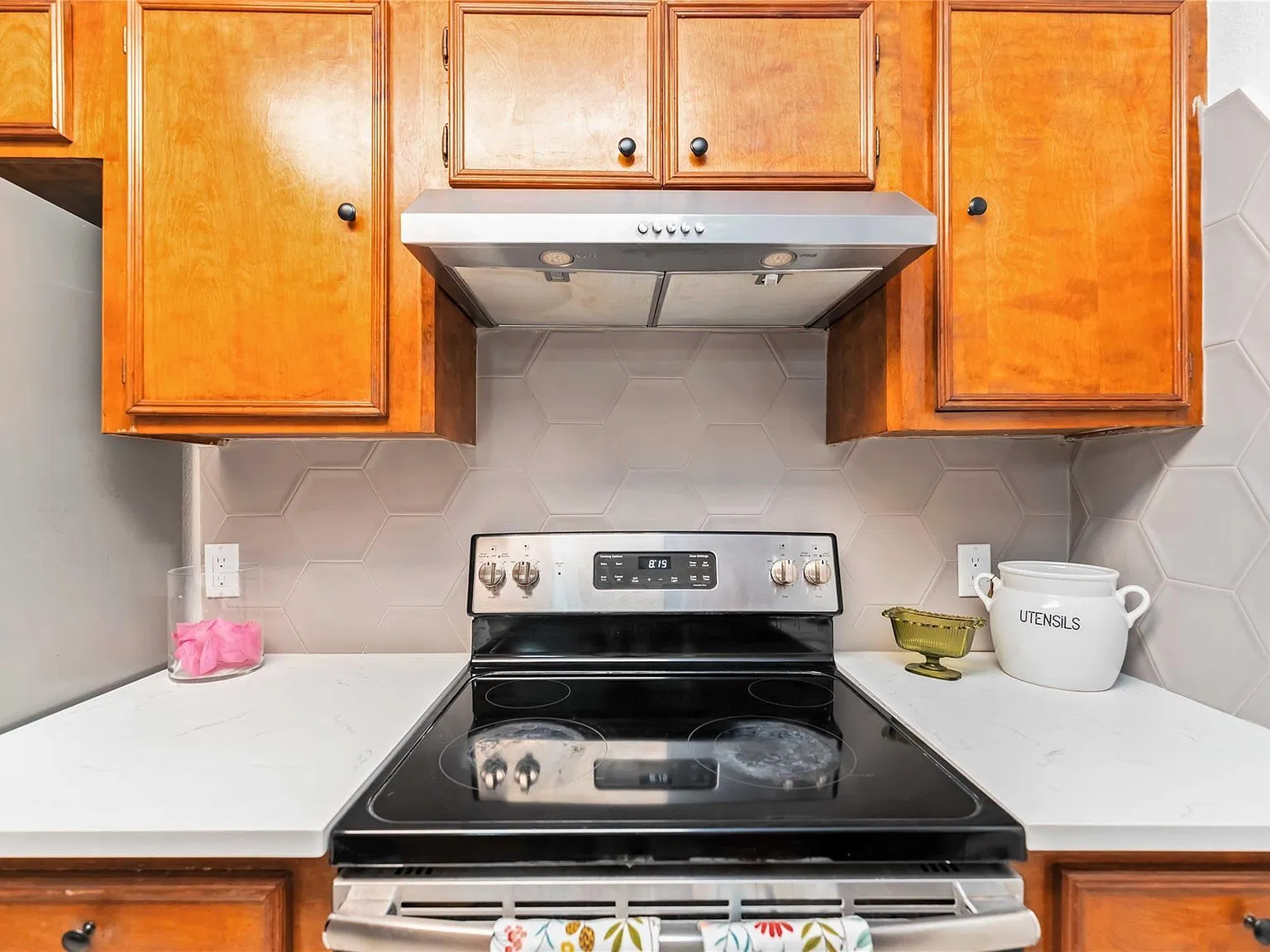 3 bed, 2.0 bath, 1560 sqft, $1,795 — Photo 4