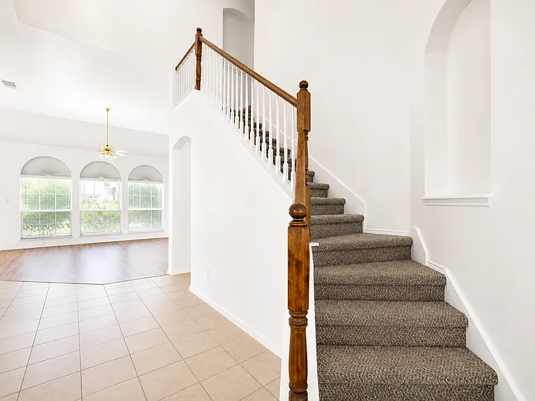 10057 Wyndbrook Dr — Photo 52