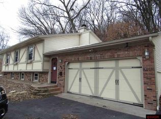 484 Marvin Blvd, North Mankato, MN 56003