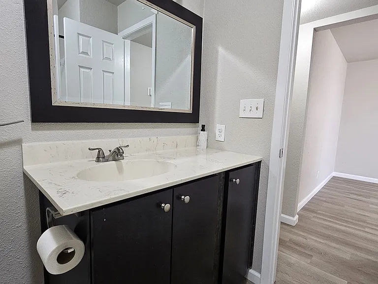 103 W Dunn Ave #3 — Photo 10