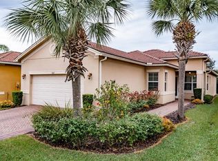 5012 Indian Shores Pl, Wimauma, FL 33598