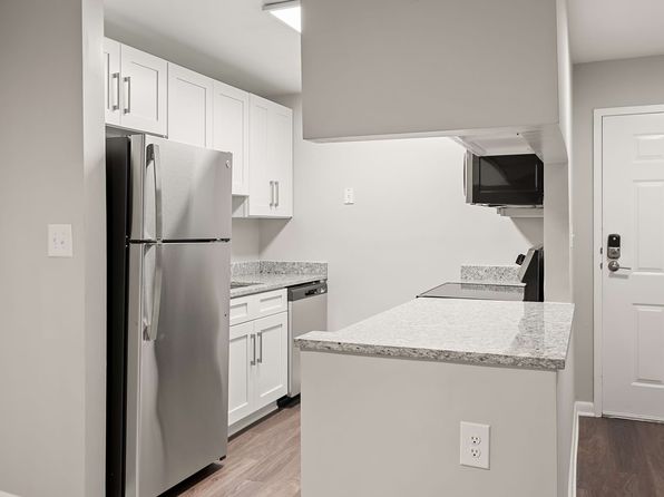 86 Heritage Way NE #98-301