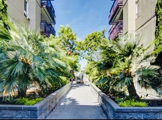 1711 E Olive Way N #408, Seattle, WA 98102