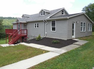 683 Mahanoy Valley Rd, Duncannon, PA 17020
