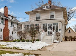 547 Hill Ave, Glen Ellyn, IL