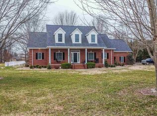 100 Fair Chase Dr, Paducah, KY 42001