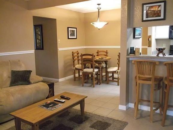 3rd image of 2625 Gwendolyn Ln APT A