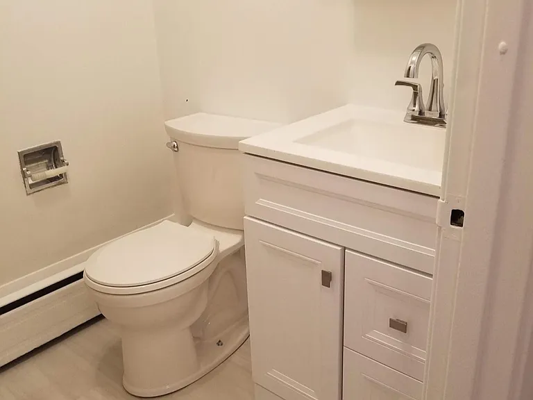 710 Washington Blvd — Photo 21
