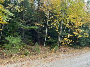 9 Prets Meadow Ln, Blue Hill, ME 04614