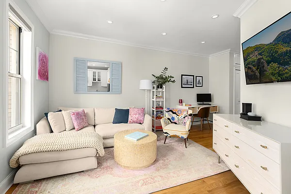 Rented by Compass | media 11