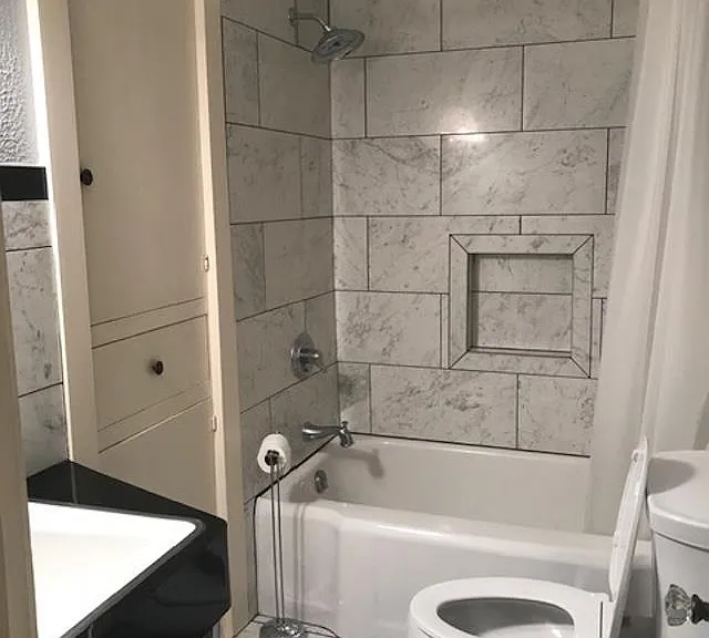 555 Ursuline Dr — Photo 7