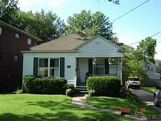 619 E Robinson Ave photo 1