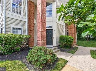 6862 Brindle Heath Way #202, Alexandria, VA 22315