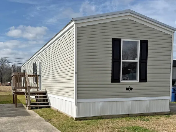 1231 Hebert Ave #9, Breaux Bridge, LA 70517