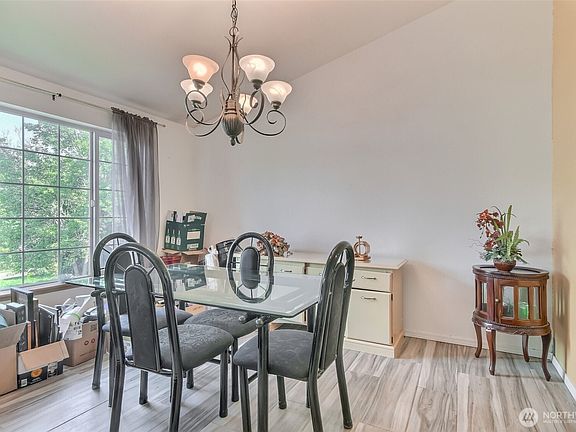 3rd image of 6822 153rd Street Ct E