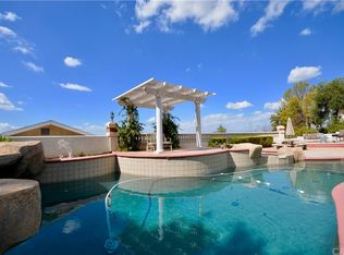 8100 Weirick Rd, Corona, CA 92883