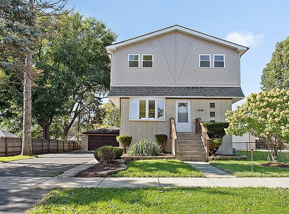2nd image of 9544 Moody Ave